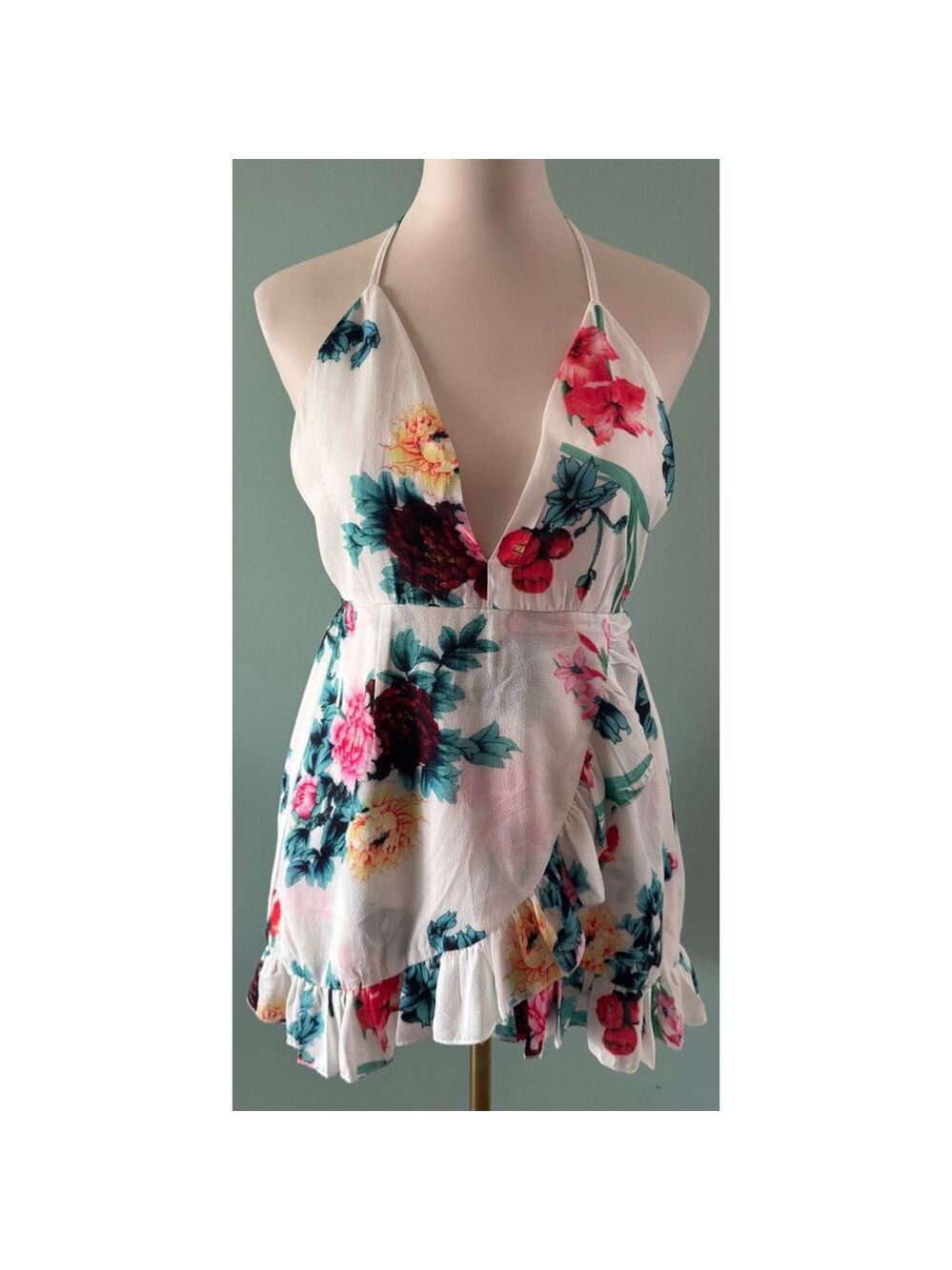 Women's Zaful Floral Romper Size S White Multi-color